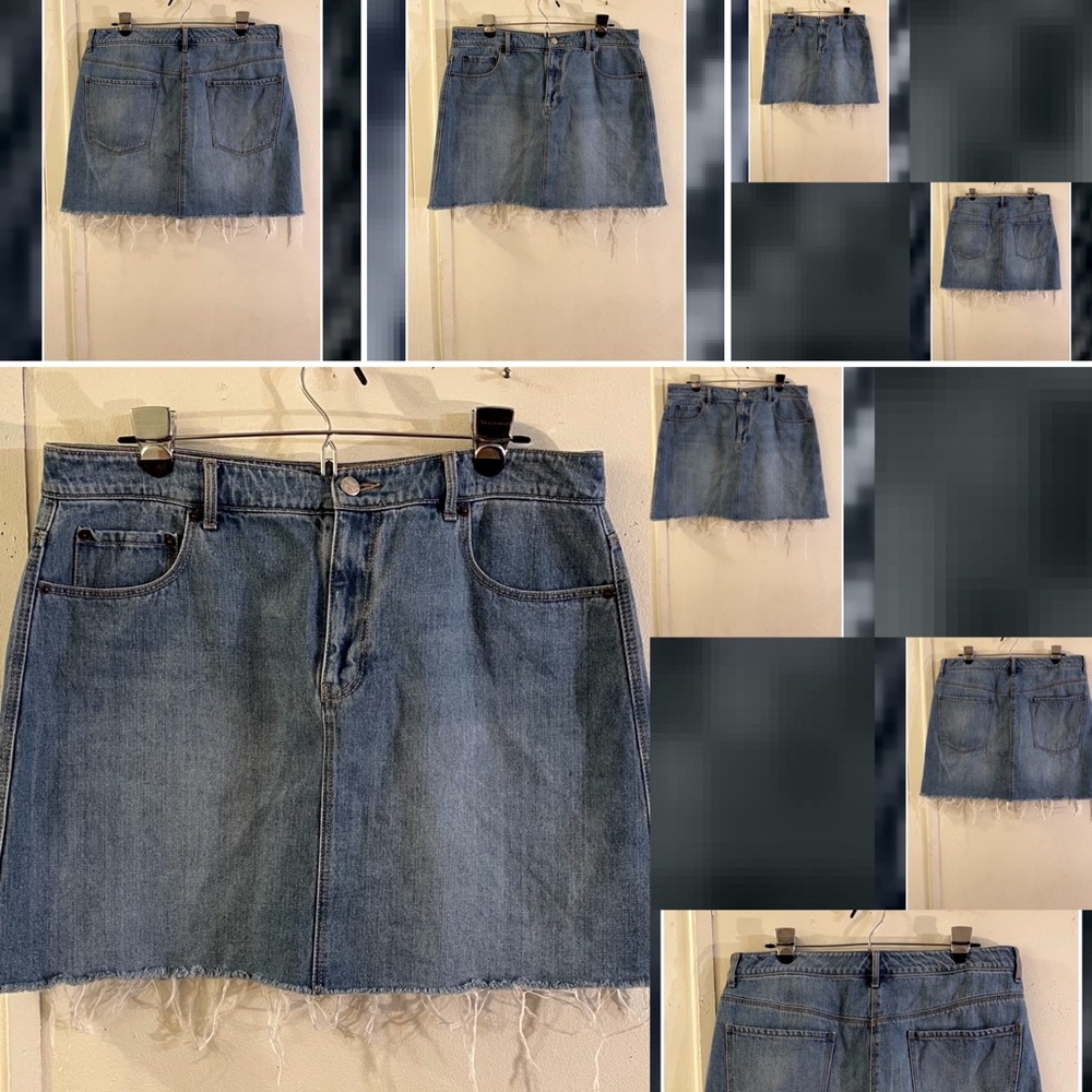 Old Navy Frayed Hem Mini Denim Skirt